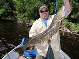 Fly-in Fishing Pike Quebec