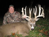 Iowa Trophy Deer Hunting Outfitters.