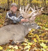 Monster Trophy Buck Hunting Iowa.
