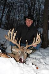 Ohio Trophy Deer Hunting Outfitters.