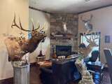 Hunt Mill Hollow Ranch, Lodge Interior