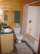 Main Cabin Bathroom
